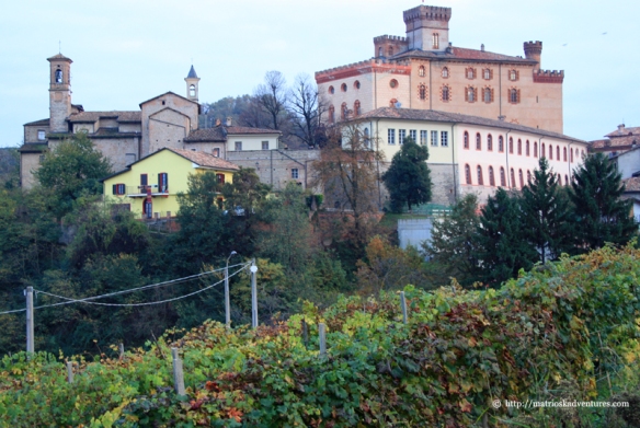 Castelul Barolo la Barolo Langhe Piemonte